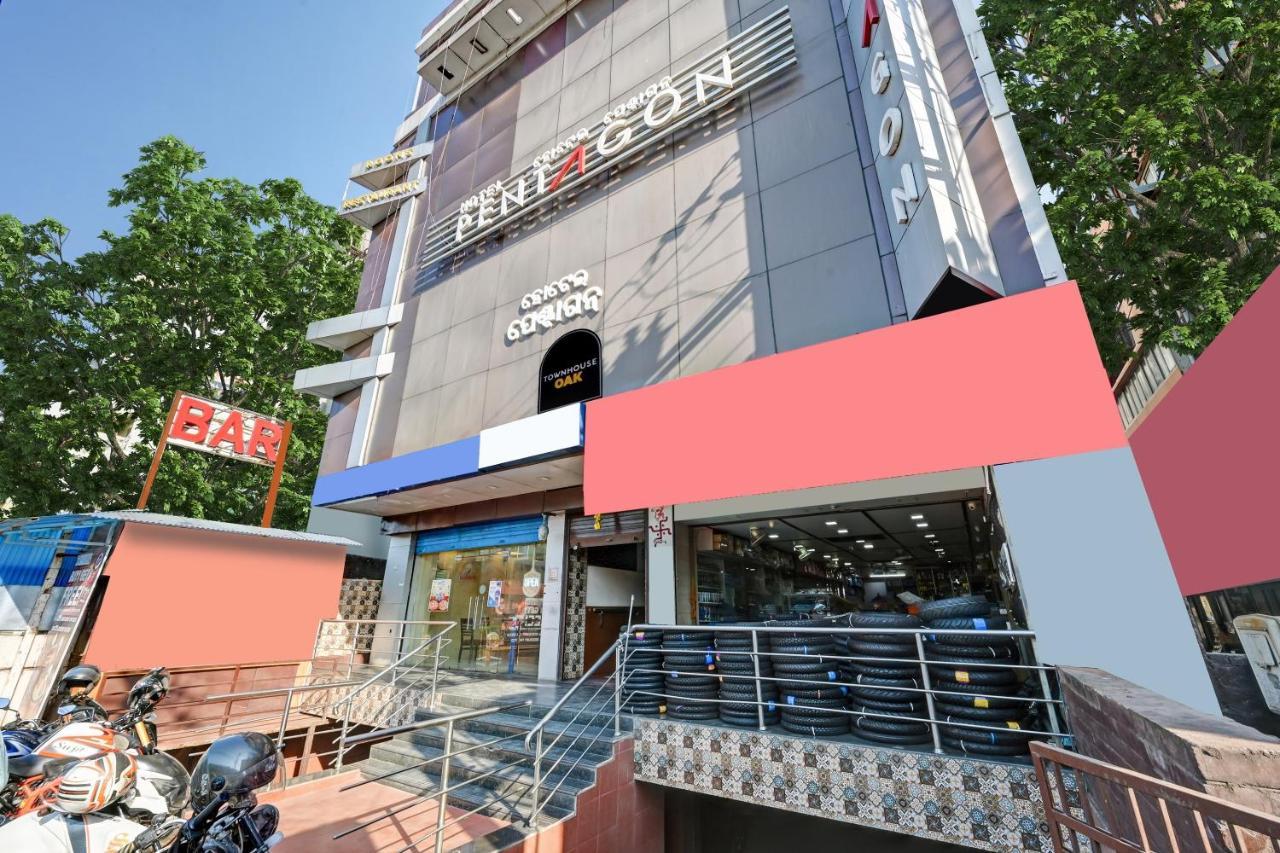 布巴内什瓦尔 Townhouse Oak Pentagon Residency酒店 外观 照片