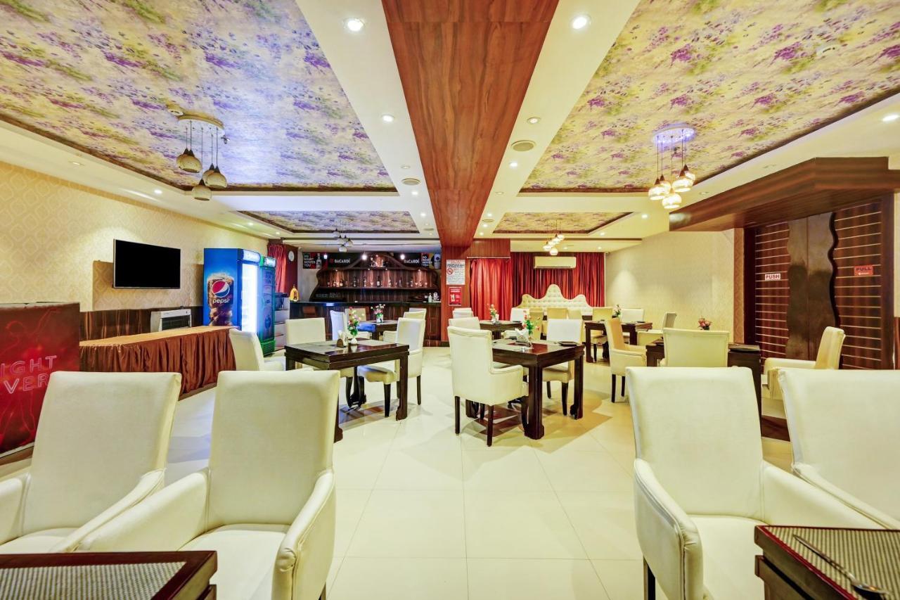 布巴内什瓦尔 Townhouse Oak Pentagon Residency酒店 外观 照片