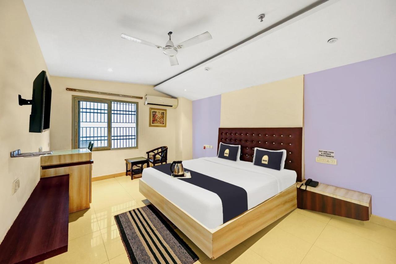 布巴内什瓦尔 Townhouse Oak Pentagon Residency酒店 外观 照片