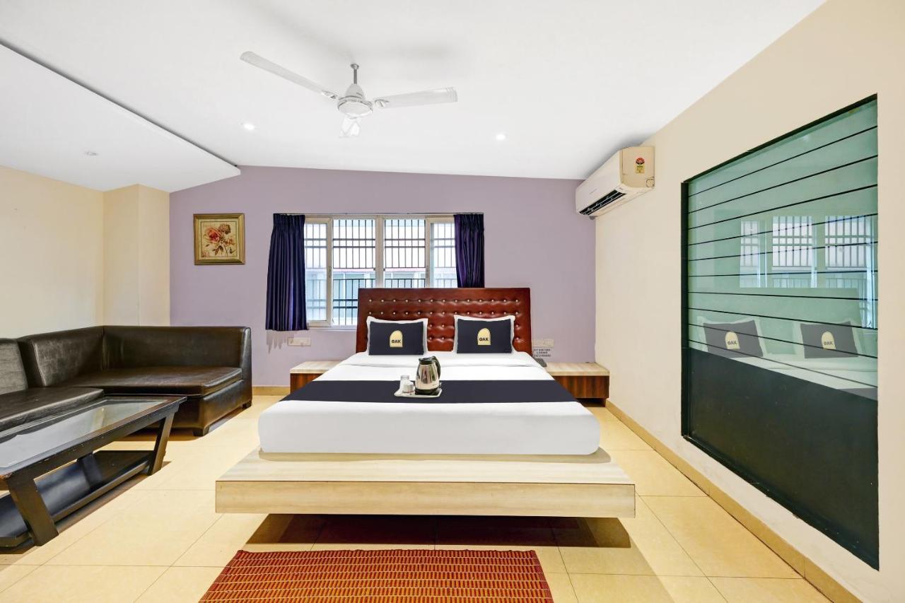 布巴内什瓦尔 Townhouse Oak Pentagon Residency酒店 外观 照片
