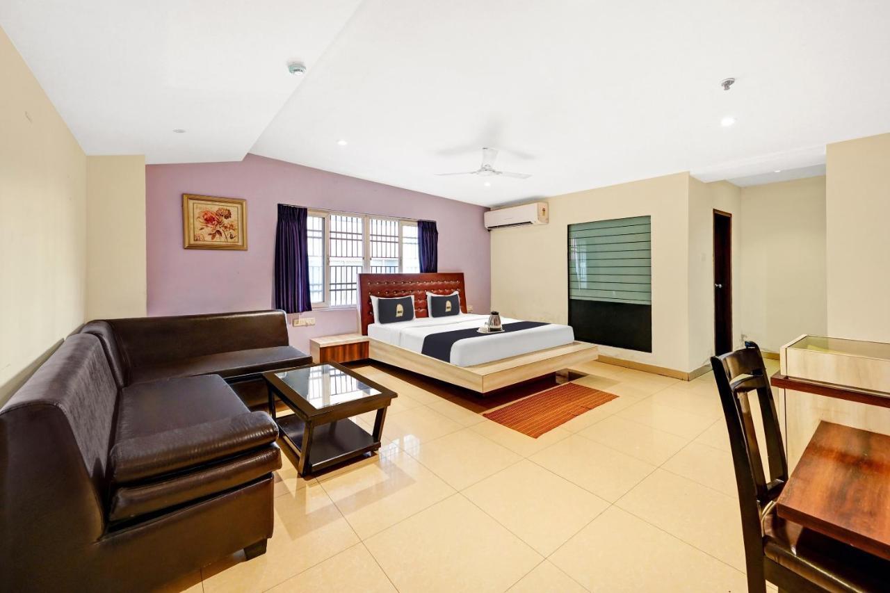 布巴内什瓦尔 Townhouse Oak Pentagon Residency酒店 外观 照片