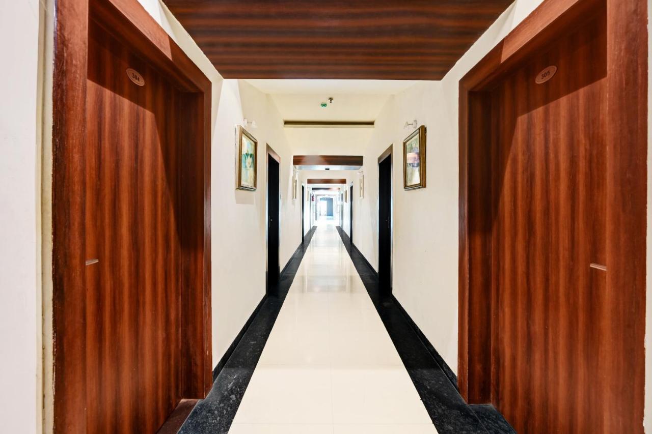 布巴内什瓦尔 Townhouse Oak Pentagon Residency酒店 外观 照片