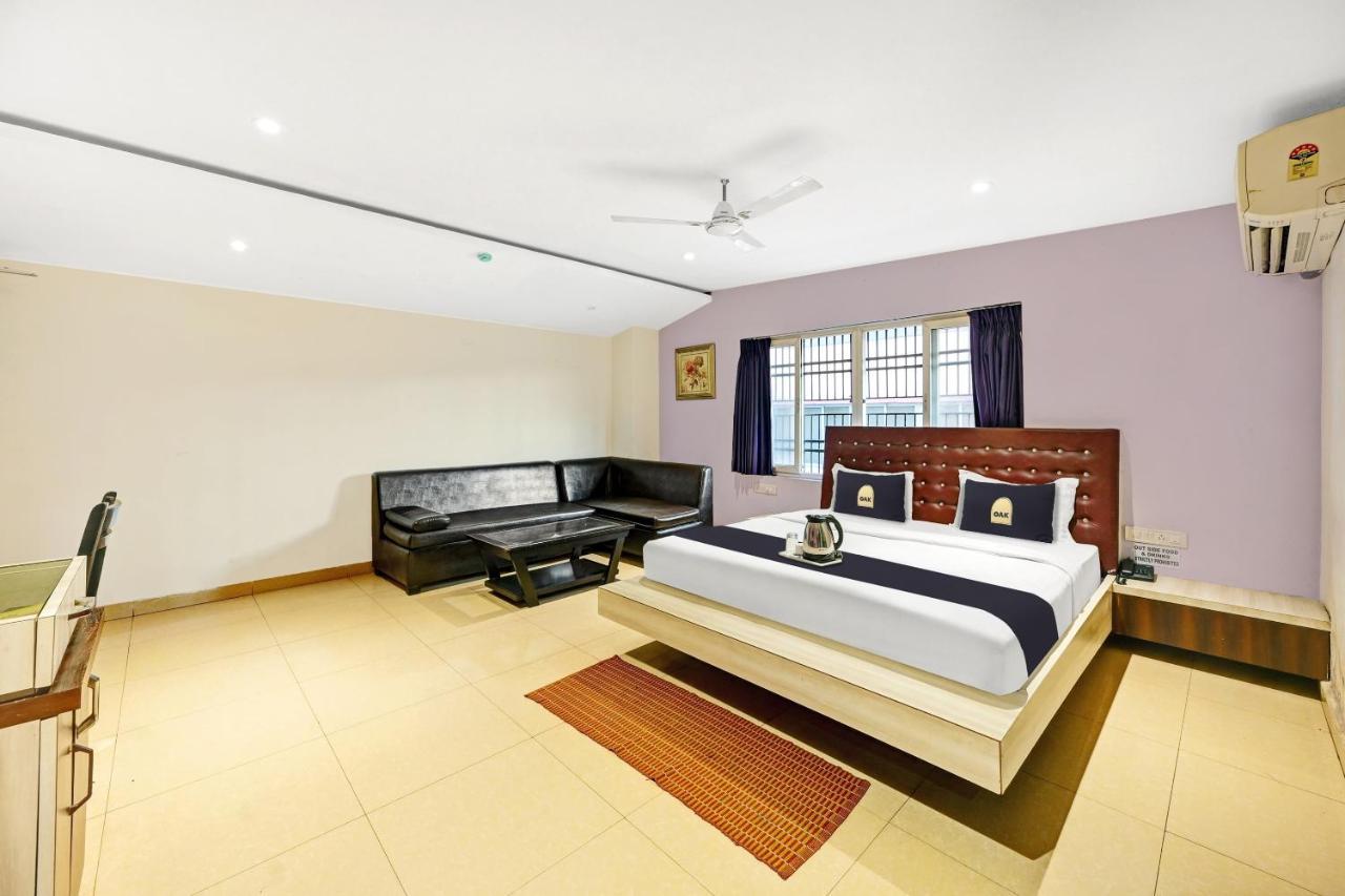 布巴内什瓦尔 Townhouse Oak Pentagon Residency酒店 外观 照片