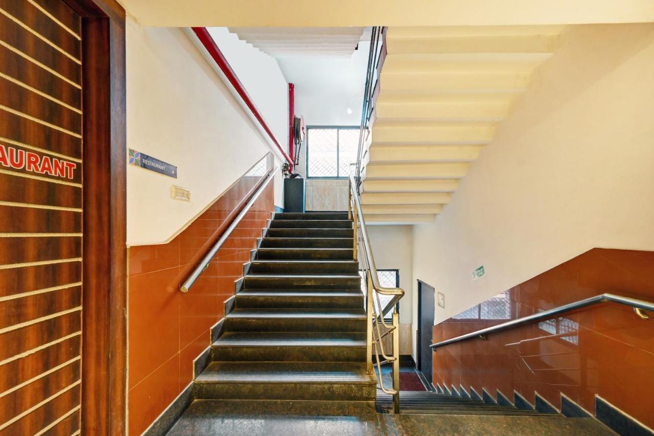 布巴内什瓦尔 Townhouse Oak Pentagon Residency酒店 外观 照片